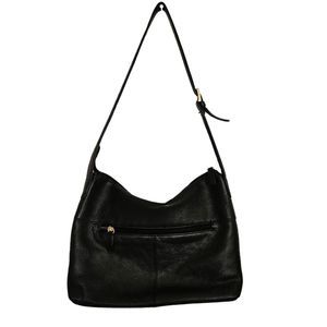 Stone Mountain Black pebble leather Shoulder handbag